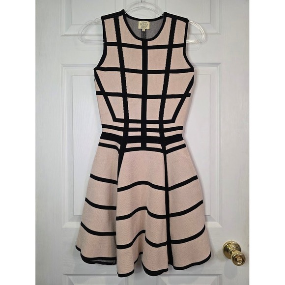 Torn by Ronny Kobo Size S Hilda Tan Black Grid Knit Fit Flare Dress Sleeveless - Picture 2 of 10